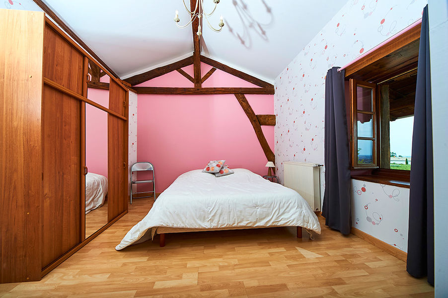 CHARVET Armand - Gîte 1 Le Beaujolais