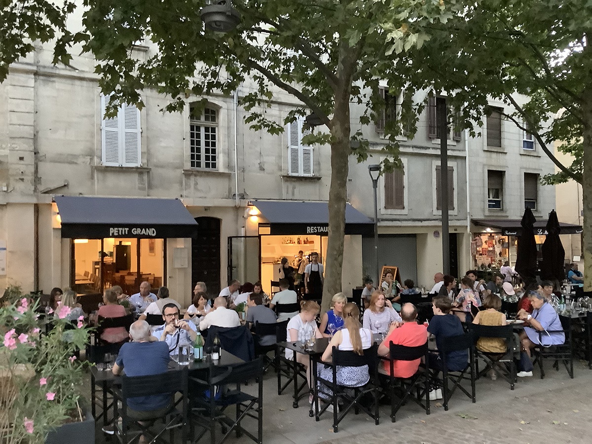 Le Petit Grand Avignon Tourisme Avignon Tourisme Le Petit Grand Avignon Tourisme Avignon Tourisme