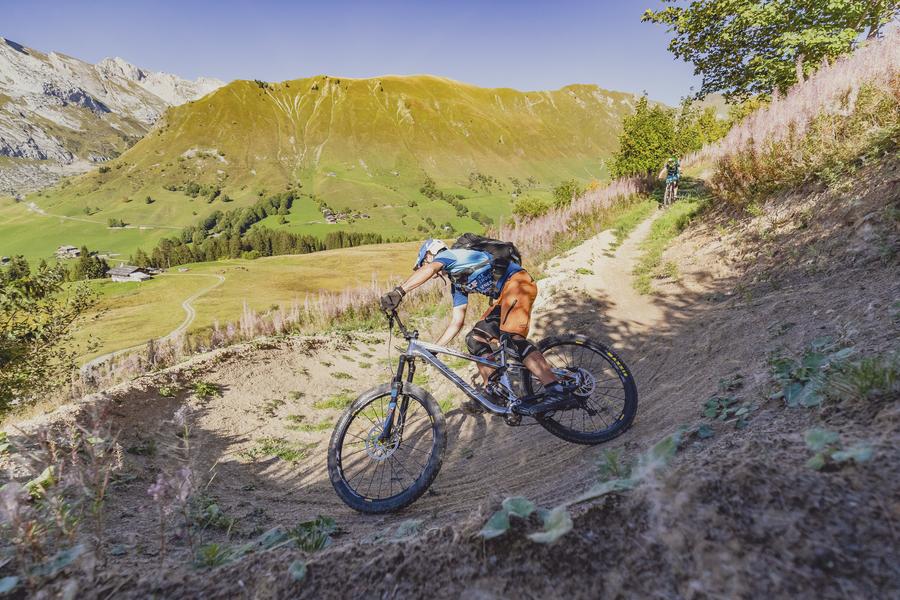 VTT spécial Ados : DH_La Clusaz