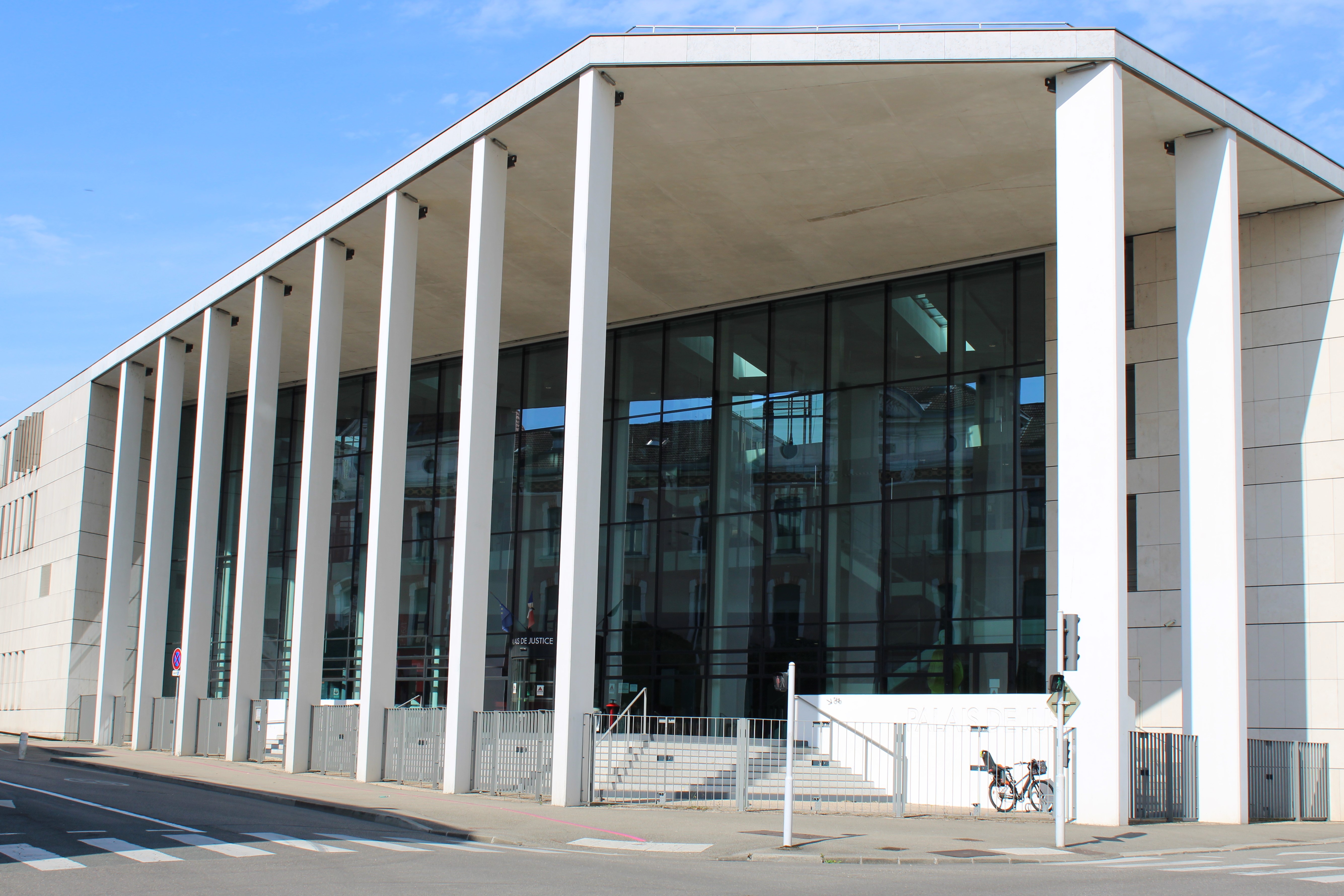 palais de justice de Bourg-en-Bresse