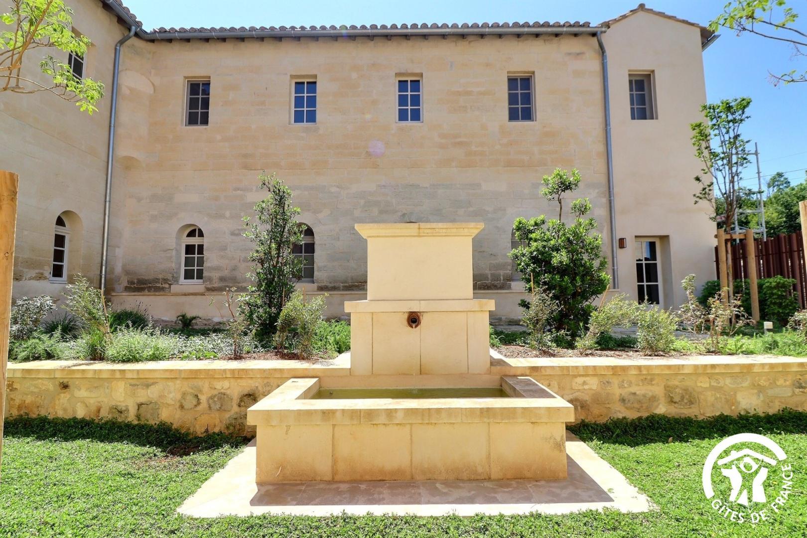 Le Gîte du Cloître, Barbentane - photo 2