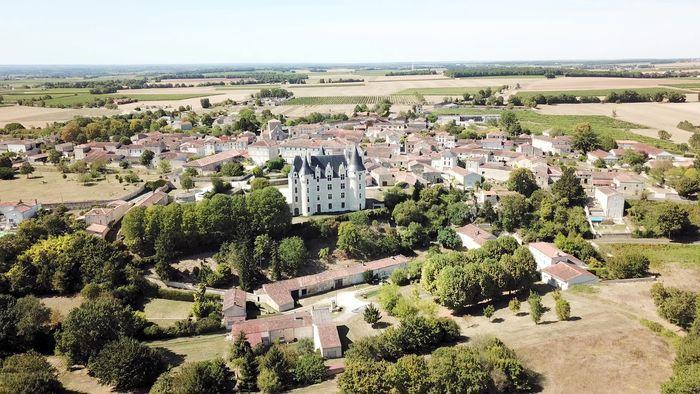 Visites libres et guidées du château de Neuvicq