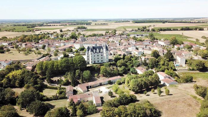 Visites libres et guidées du château de Neuvicq