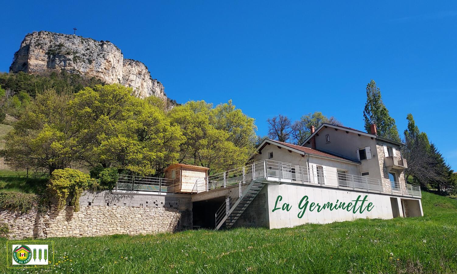 Gîte 'La Germinette' : rénovation de la maison de pépé Germain et mémé Ninette