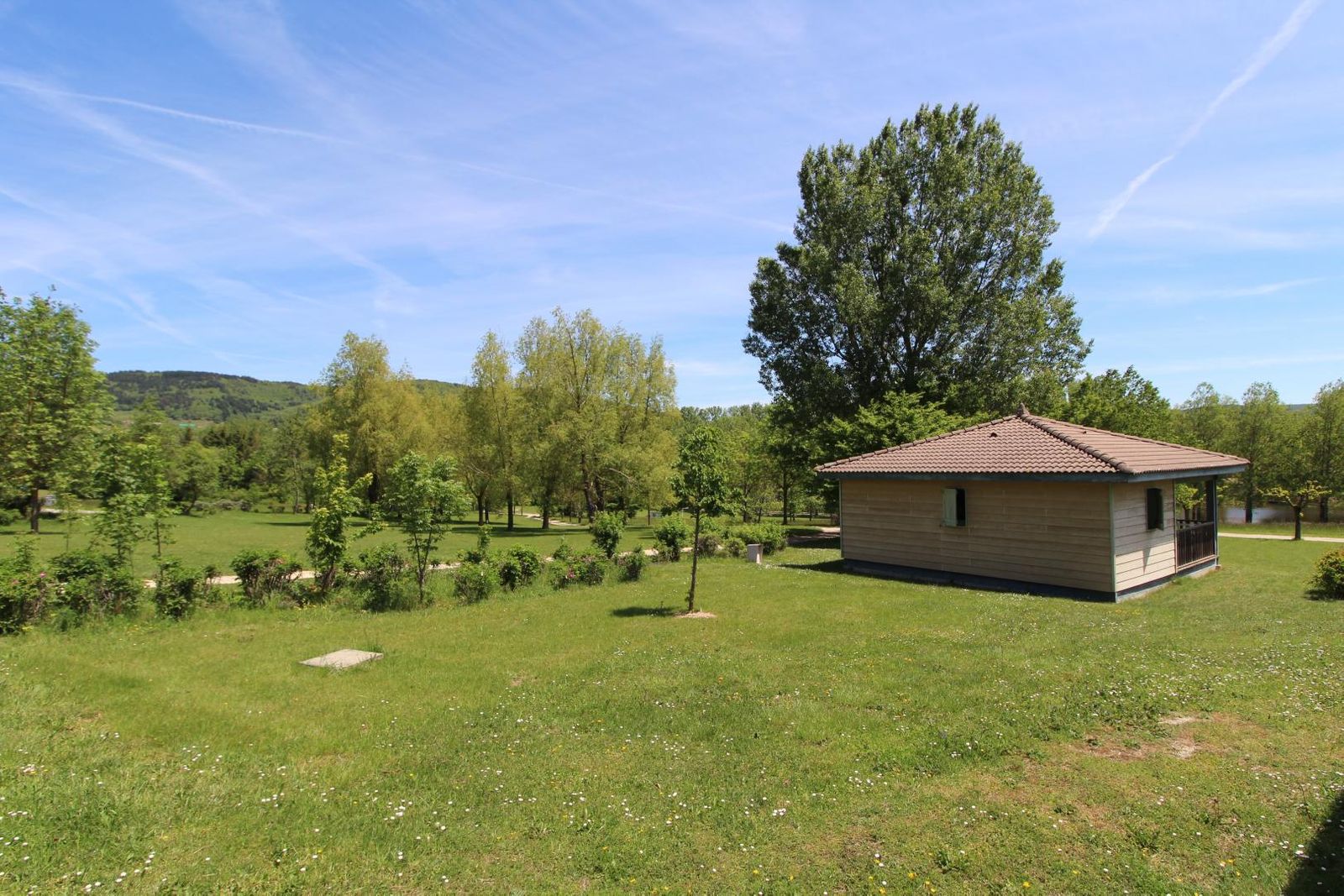 Meublés & gîtes : Gîte municipal du Lac aux Ramiers (n°24)