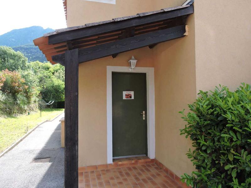 Gîte Aubépine-Entrée du gîte-La Bollène-Vésubie-Gîtes de France des Alpes-Maritimes