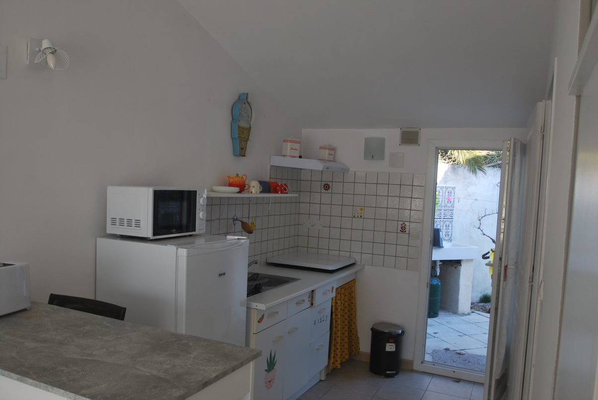 Les Olivades, Arles - photo 14
