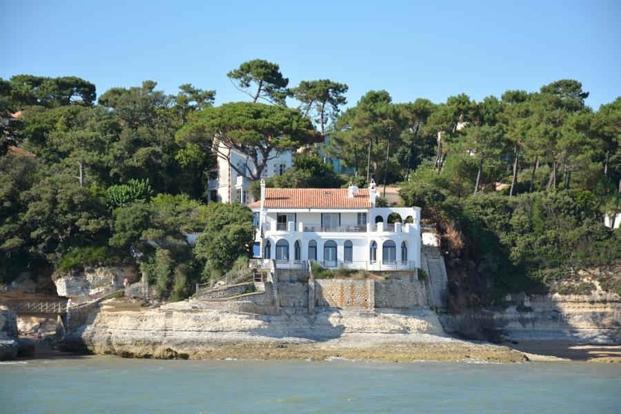 Villa Minerve St Palais s/Mer