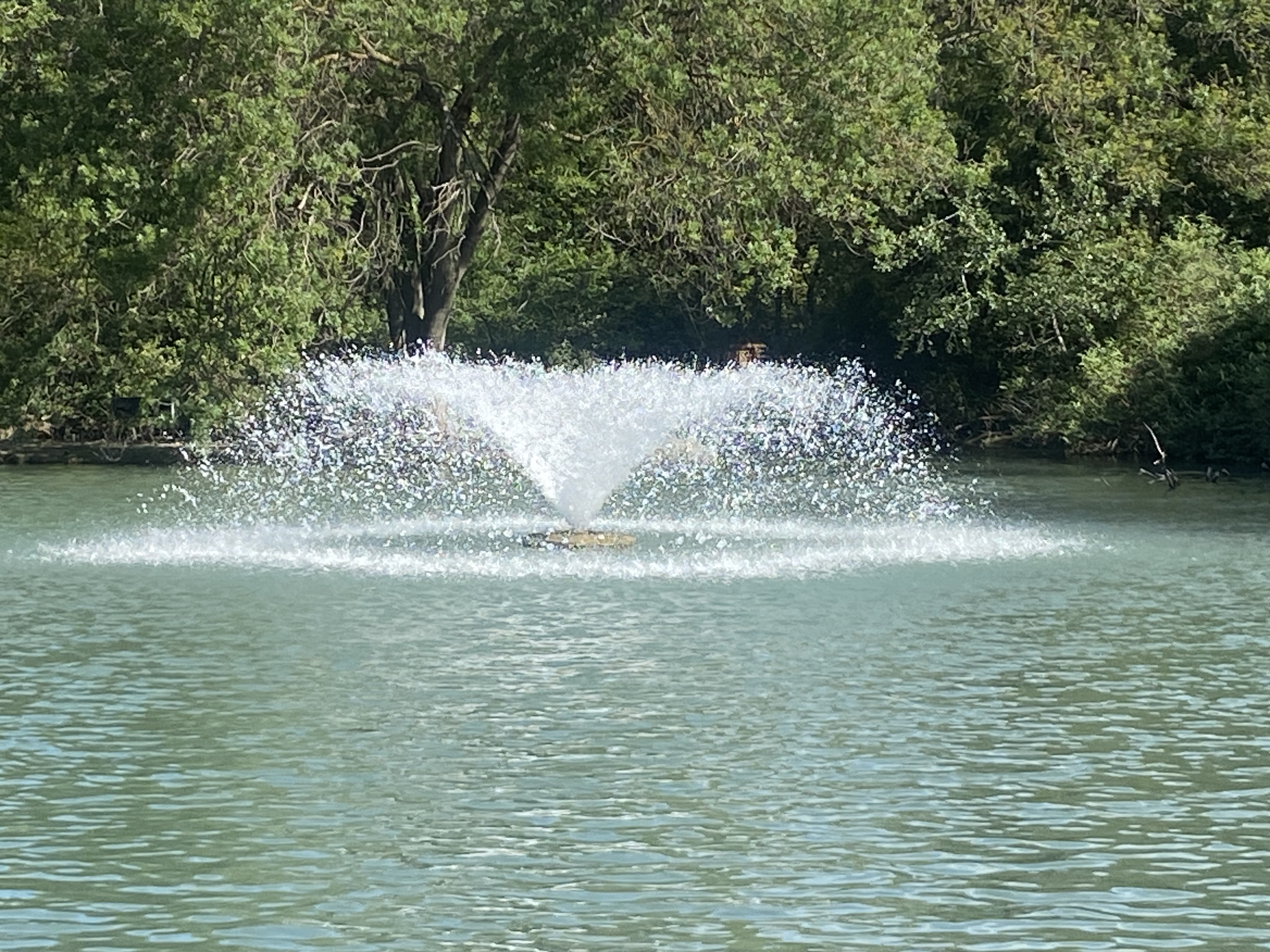 La Crau, Entre quiétude et sites de caractères
