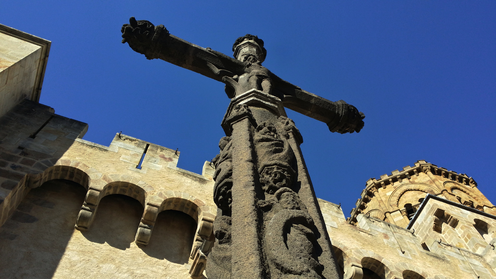 croix des apôtres, Royat