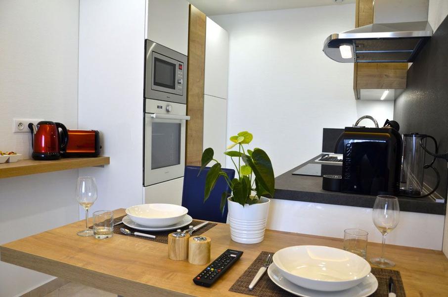 Villa 3 elephants Gîte n°2-Cuisine-Nice-Gîtes de France des Alpes-Maritimes