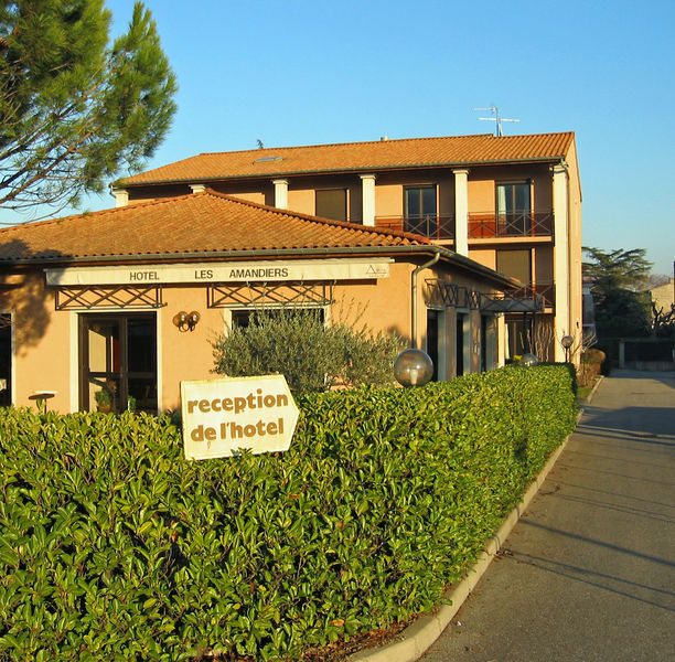 Hôtel les Amandiers
