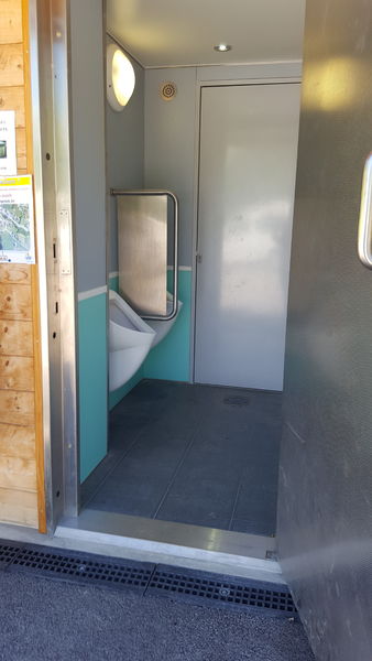 Toilettes publiques Ferme de la nature