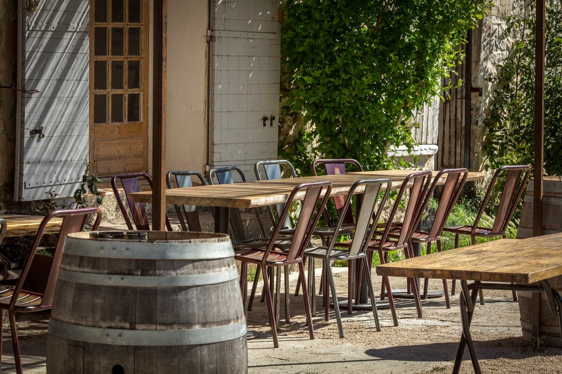 Restaurant Chez Tata Simone Mouriès_Terrasse