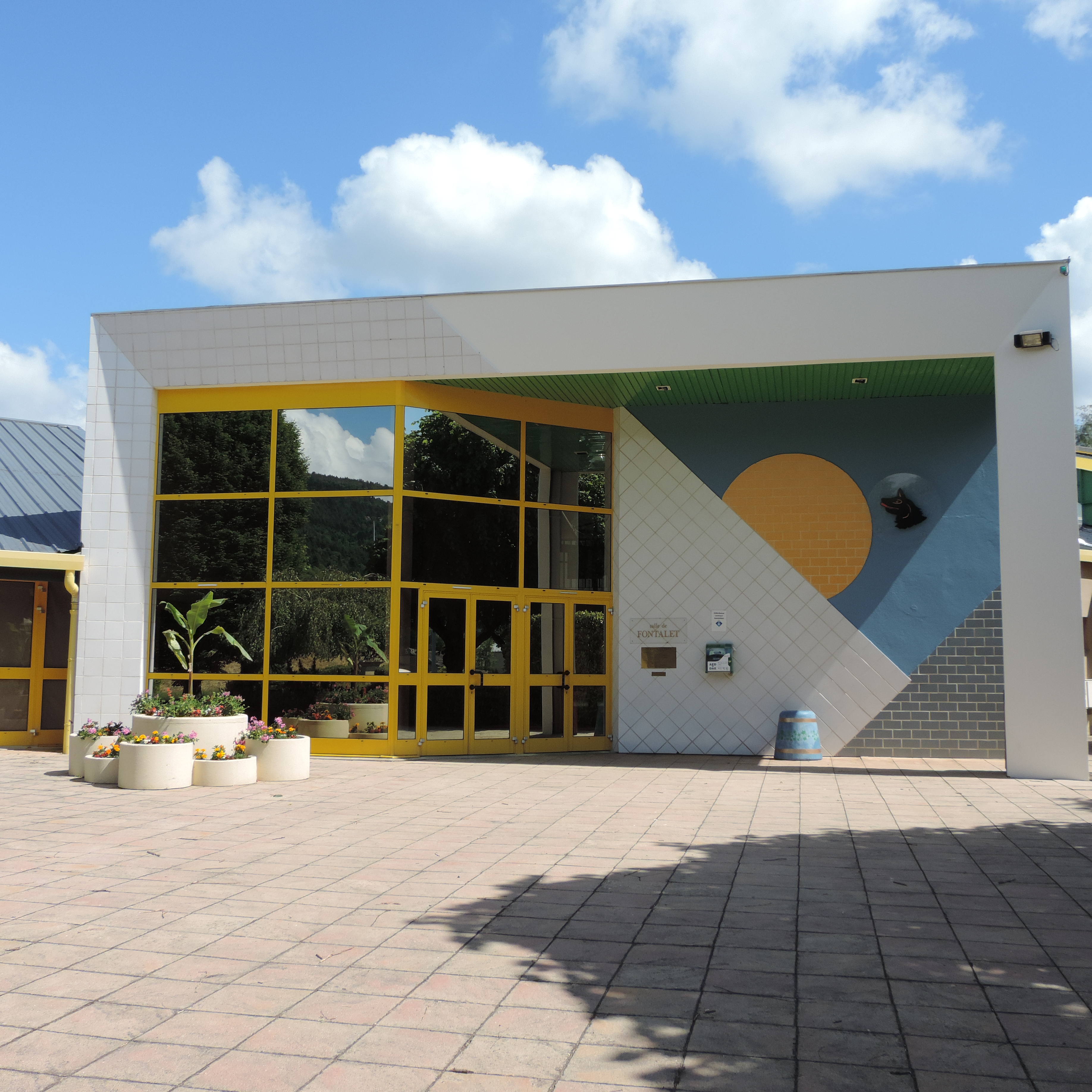 Monsols Salle des fêtes Fontalet