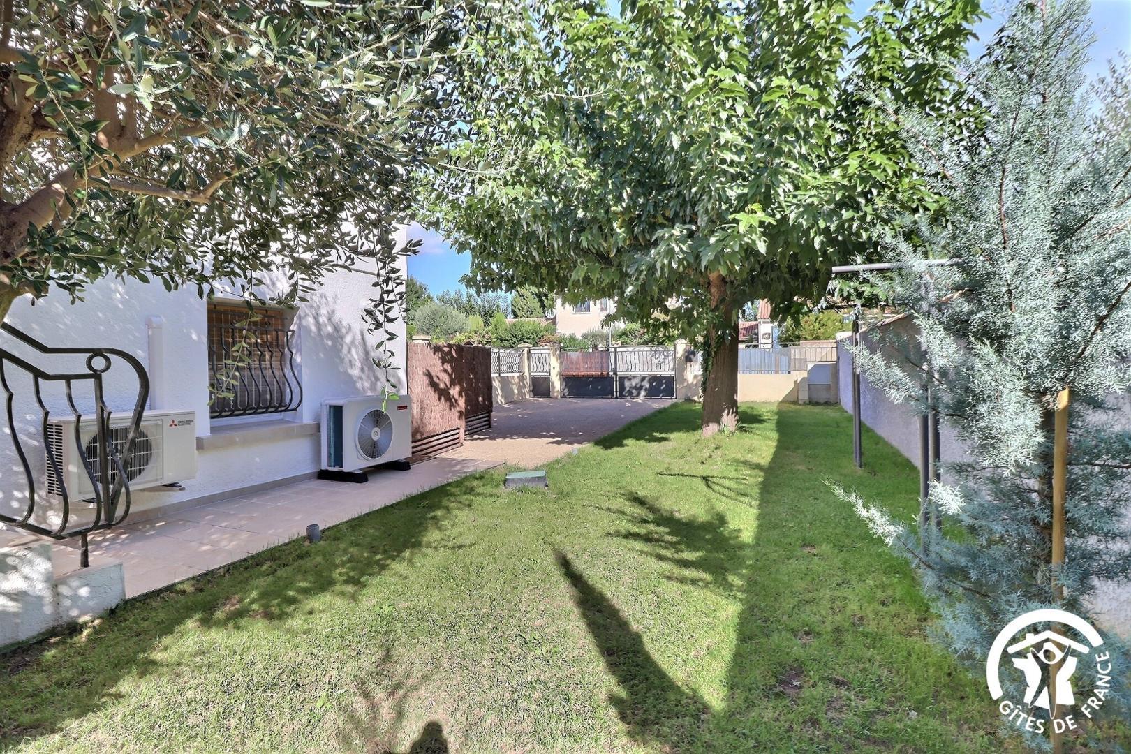 Hote Provence, Eyguières - photo 28