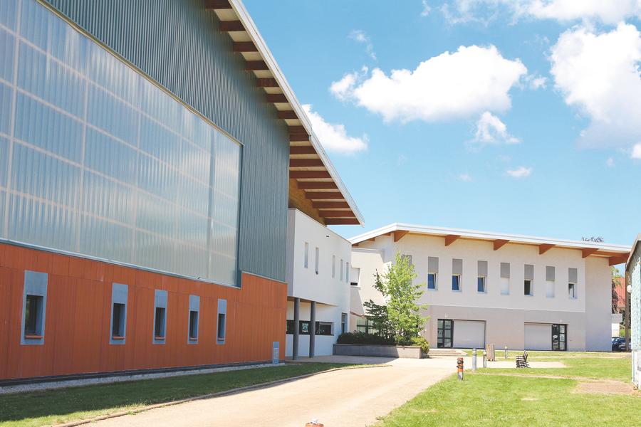 vue extérieure du centre Européen de stages & séjours sportifs