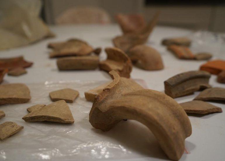 Archéologie 2.0 : De la terre à la modélisation_Usson-en-Forez