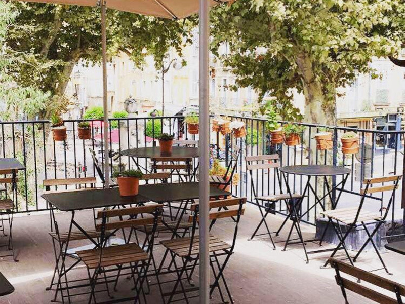 Le Garde Manger