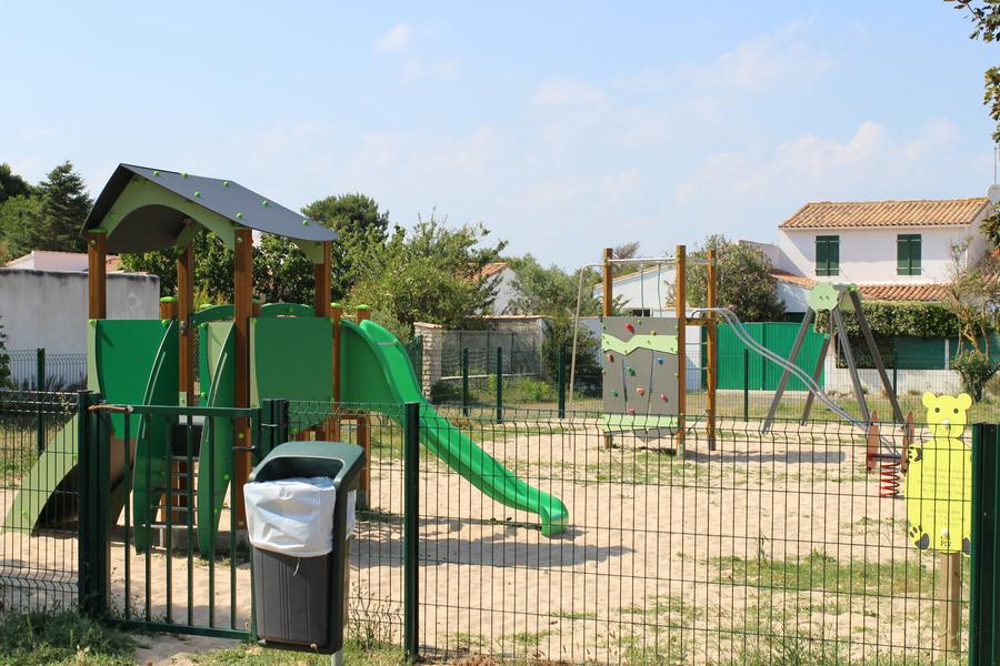 Aire de jeux - Grignon