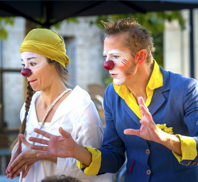Le Cloître aux Clowns - Visite-spectacle par la Compagnie Née au Vent