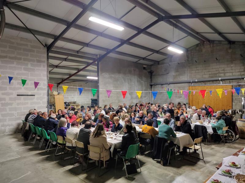 Vignoble en scène : Visite, Concert et Repas au Mas dIntras