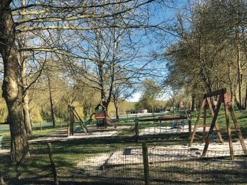 Laire de jeux pour enfants