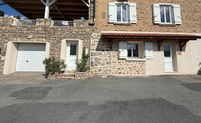 Studio au Petit Midi_Saint-Just-d\'Avray
