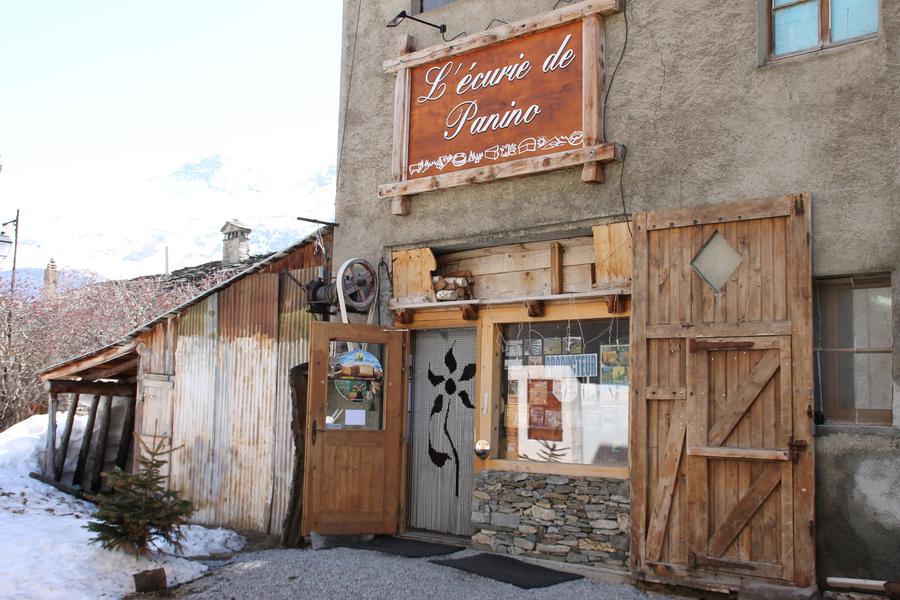 L'entrée de la boutique