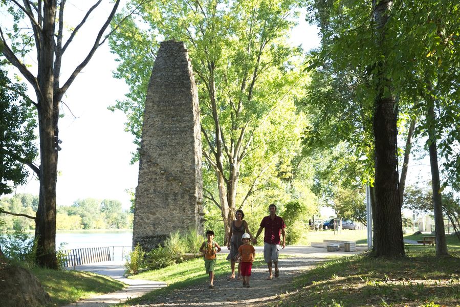 Les berges du fleuve- Champagne - Peyraud - itinériaire de randonnée pédestre