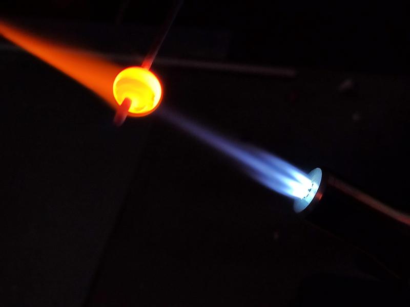 Démonstration : création de perles de Murano_Clelles