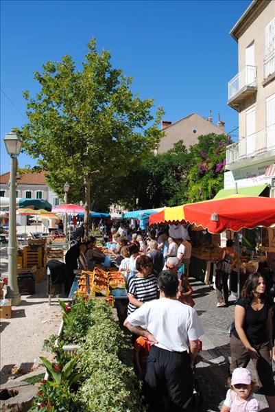 Le marché de Carqueiranne — Événements sportifs à Var