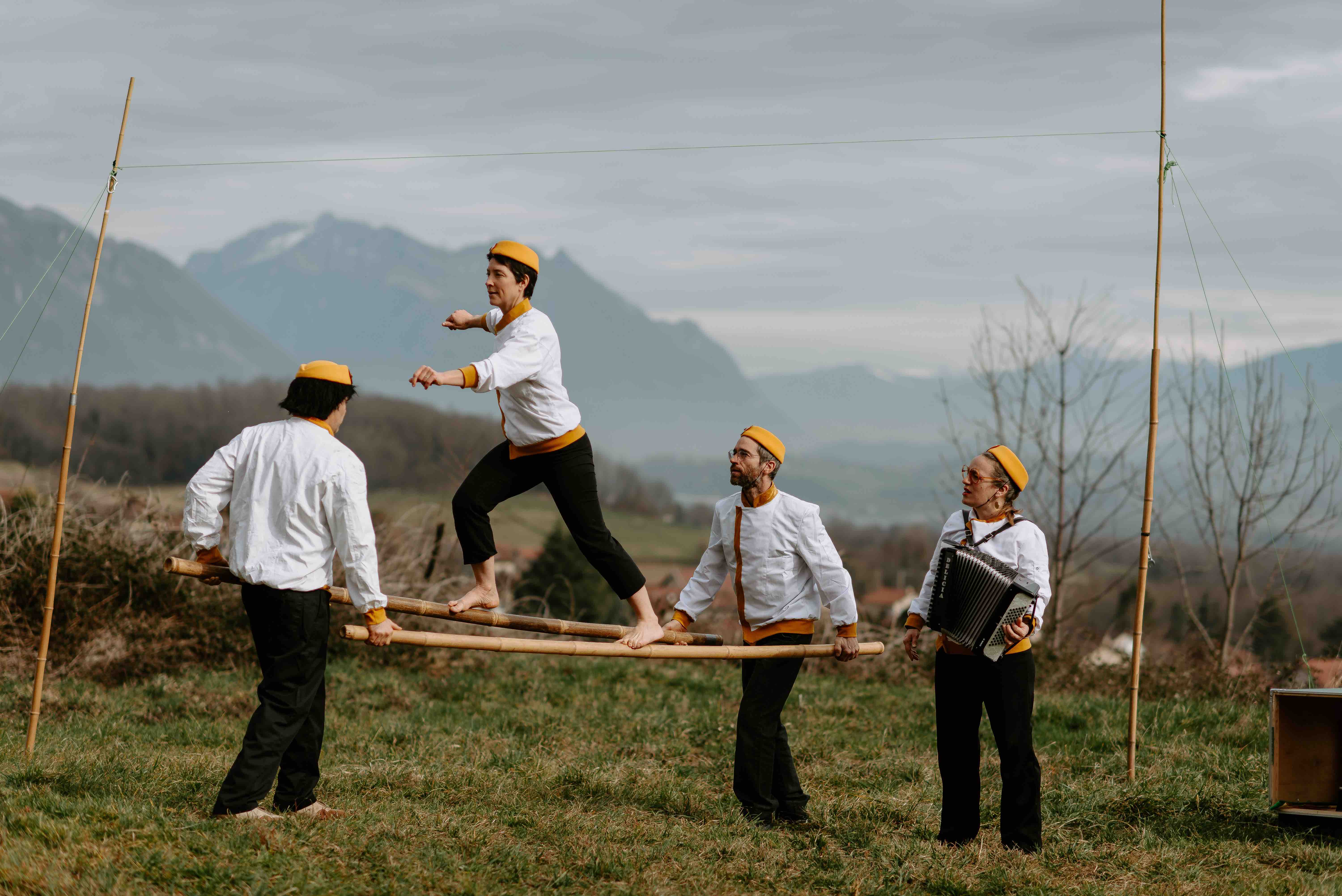 Spectacle "Petit(s) présent pour grand futur"_Saint-Lattier