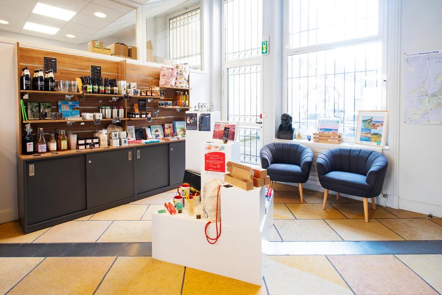 La boutique de l'Office de Tourisme Bugey Sud Grand Colombier_Belley