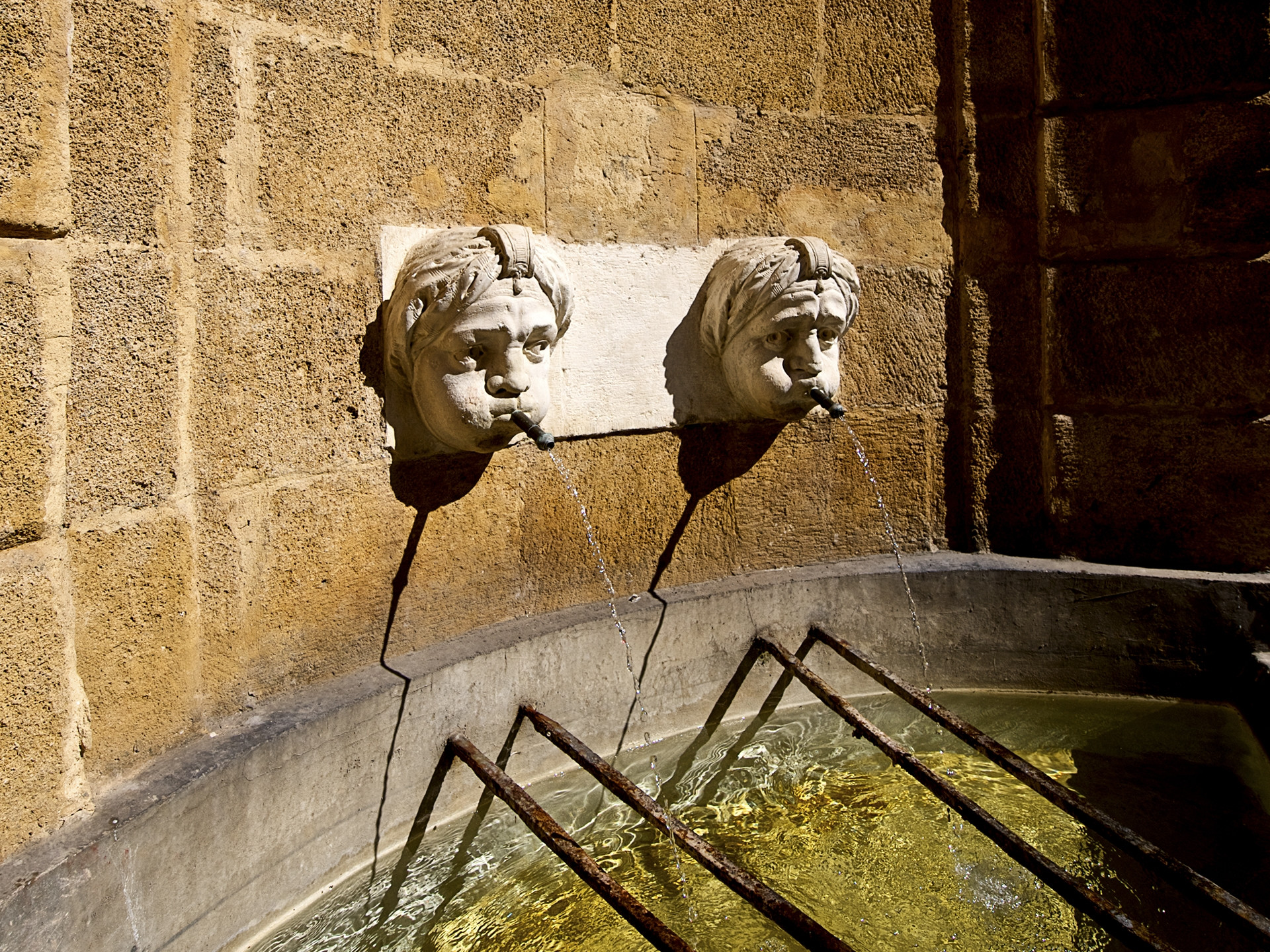 Fontaine d'Argent, Aix-en-Provence - photo 2