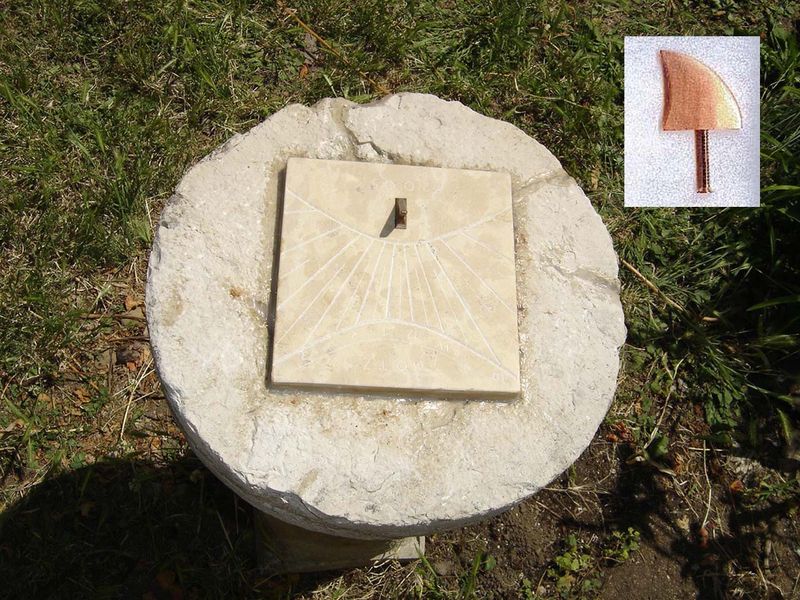 Montre solaire dessus