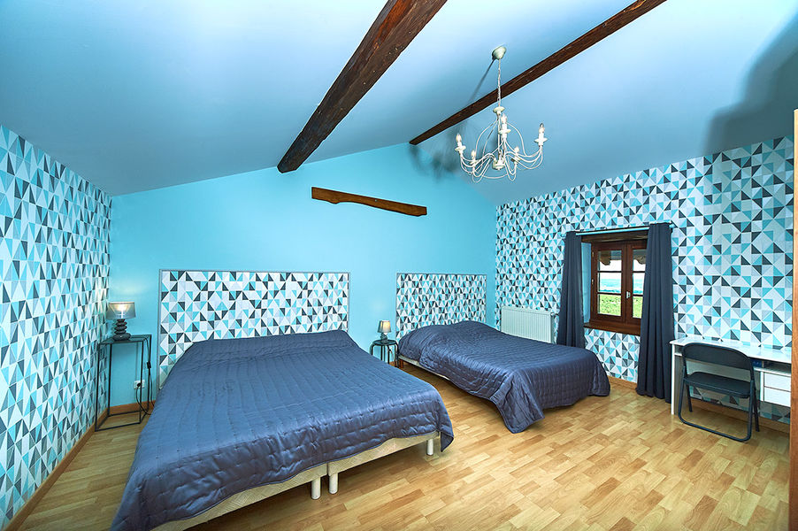 CHARVET Armand - Gîte 1 Le Beaujolais