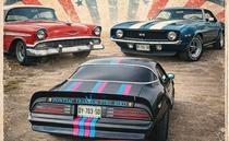 Exposition de voitures américaines_Chalain-le-Comtal