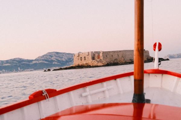 Demi-journée en barquette marseillaise