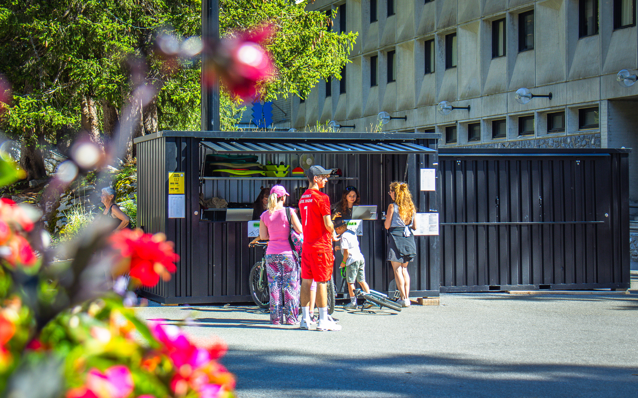 Vooraanzicht van het Activiteitencentrum