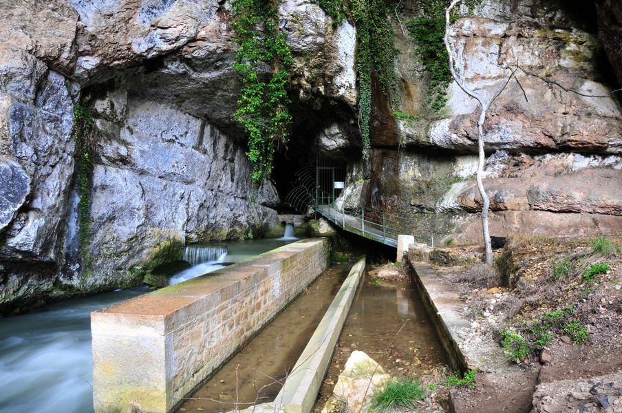 Grotte de Corveissiat