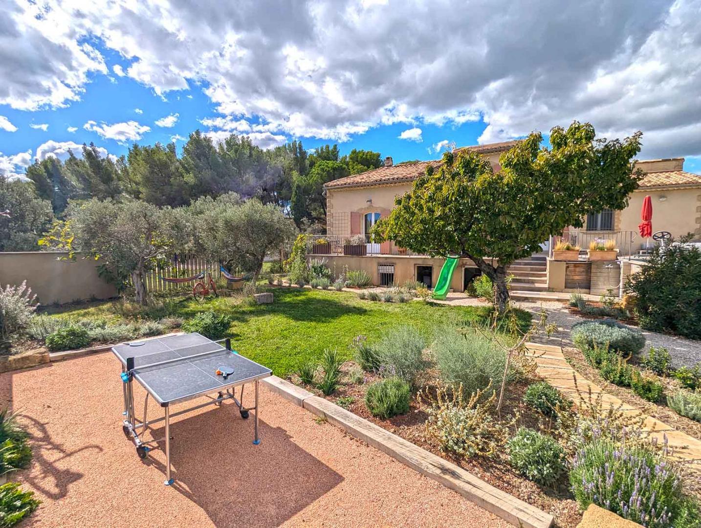 Le Panorama des Alpilles, Aureille - photo 11