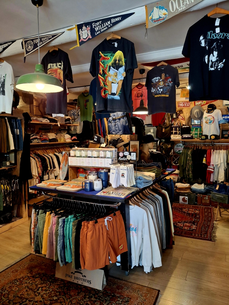 Pirate Surf & Bike Store