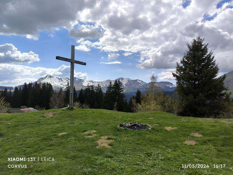 Planetaire wandeling met uitleg: “Een reis met de helft van de lichtsnelheid”_Les Gets