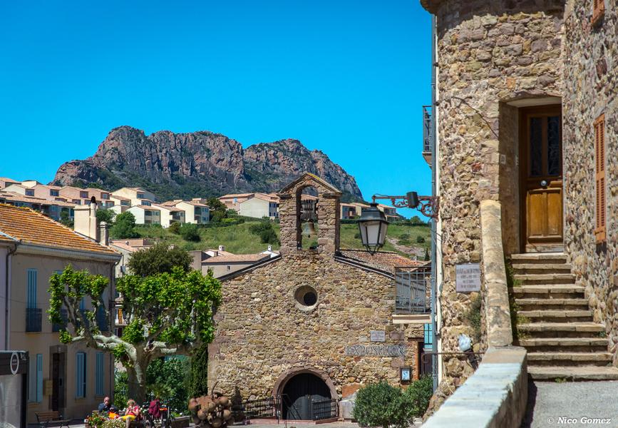 Place Alfred Perrin_Roquebrune-sur-Argens