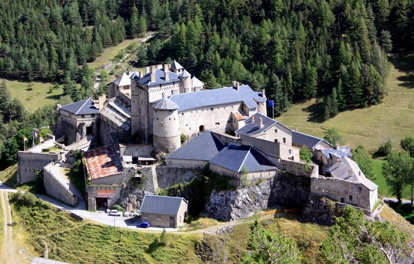 Fort-Queyras (Château-Ville-Vieille)