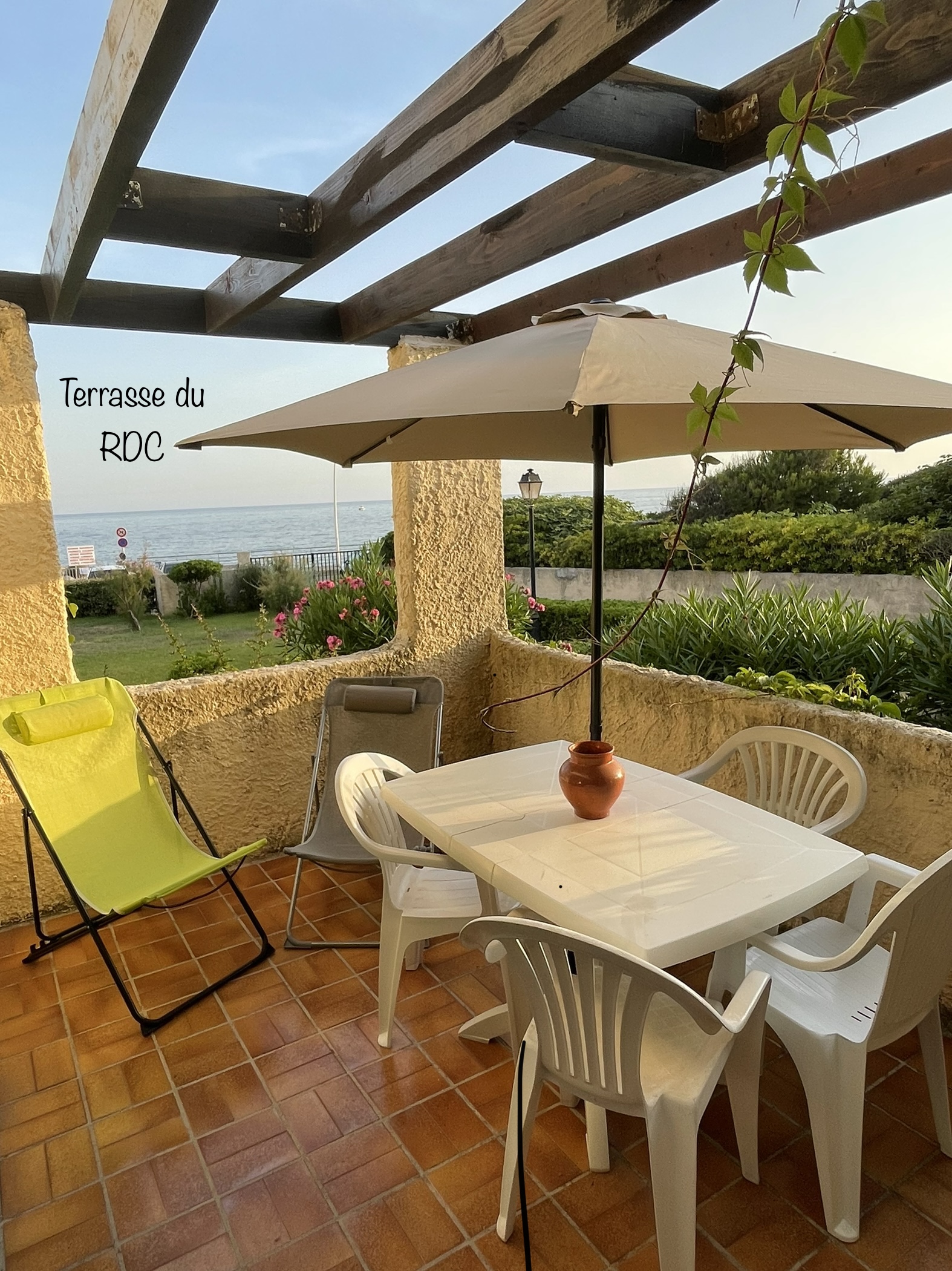 les pieds dans l'eau au rives d'or