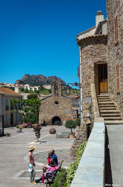 Place Alfred Perrin_Roquebrune-sur-Argens