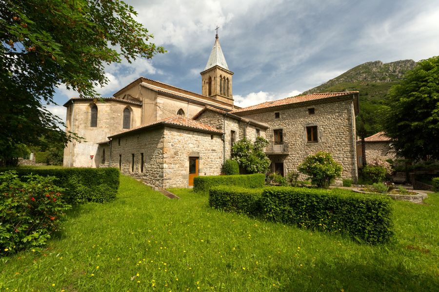 Mayres - L'église ©S.BUGNON