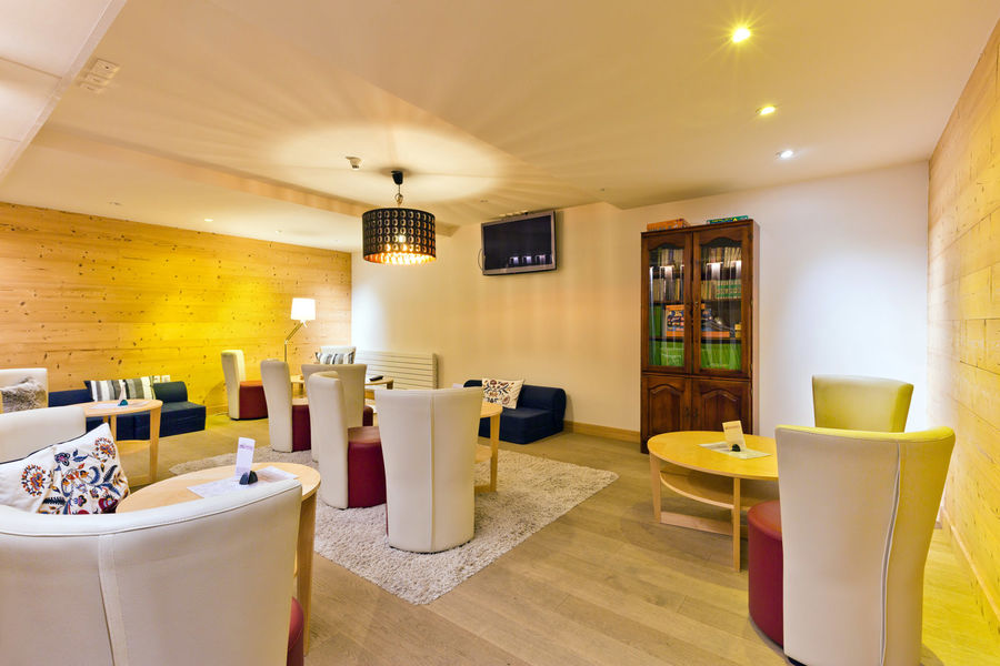 Salon Hotel La Croix de Savoie